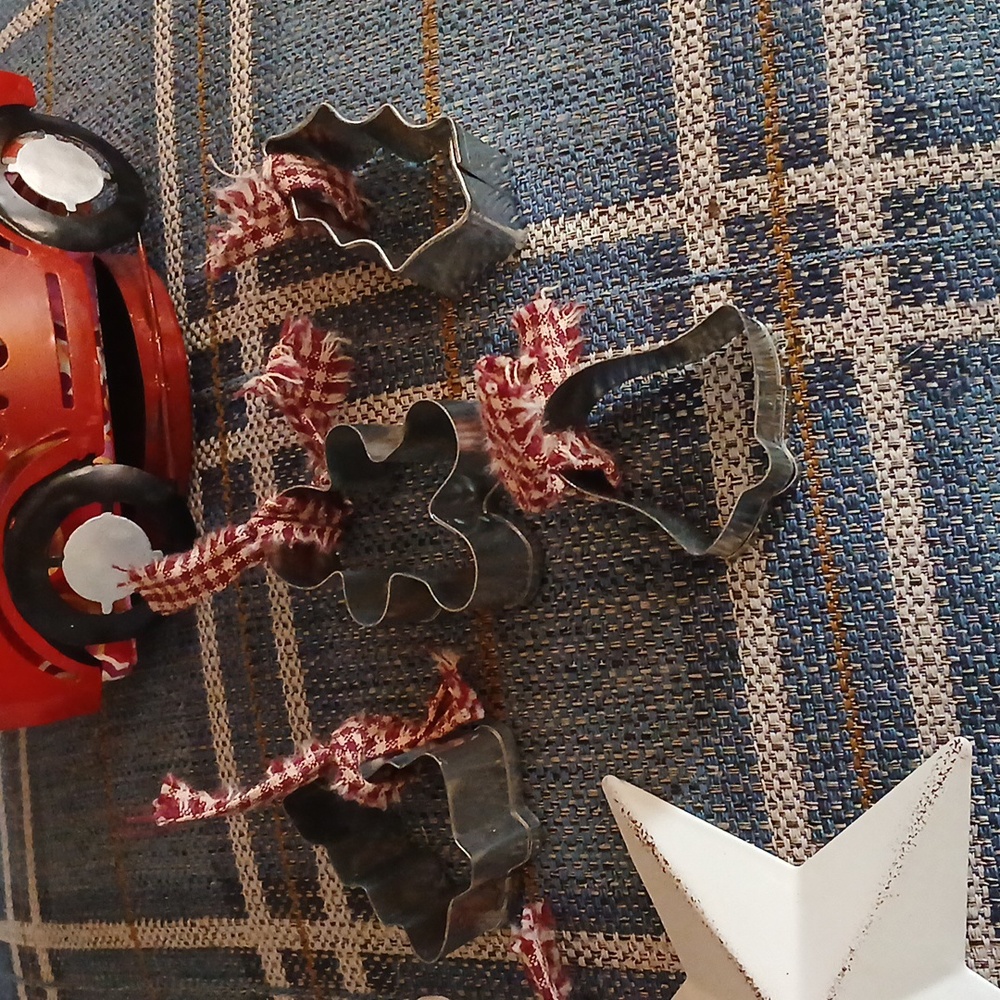 HOLIDAY BUNDLE Mini cookie cutters, star and Noel red truck w/tree votive holder